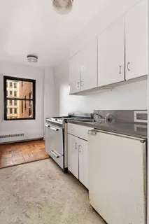 $370,000 | 345 West 145th Street, Unit 5A1 | Hamilton Heights