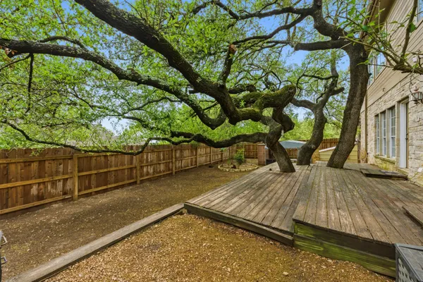 $635,000 | 3216 Lakeway Boulevard, Austin, TX 78734