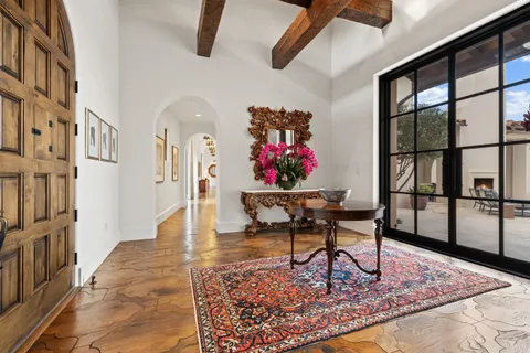 $11,900,000 | 6001 Krause Lane, Austin, TX 78738