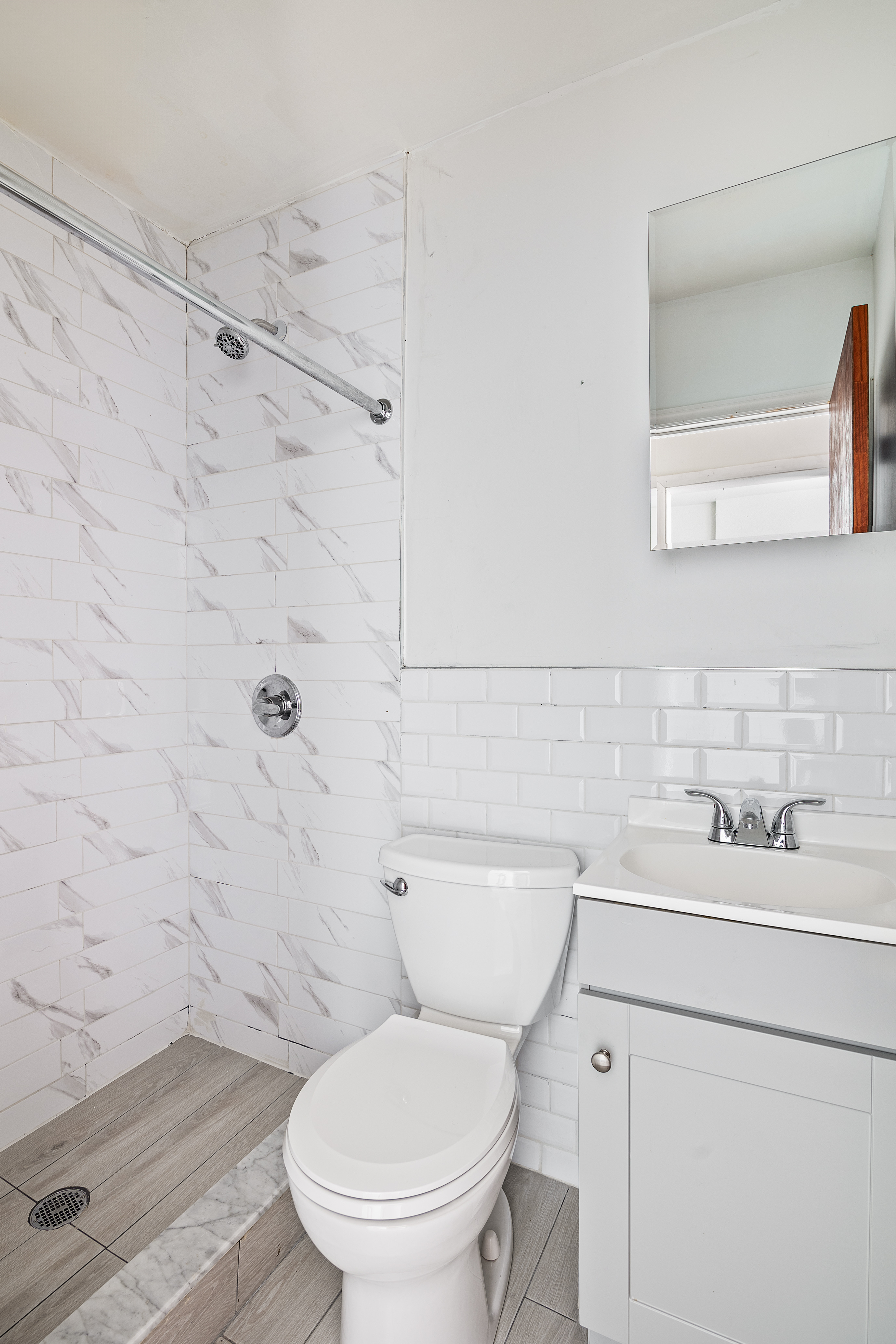 208 Lewis Avenue, Unit 3F Brooklyn, NY 11221 - Photo 6 of 7