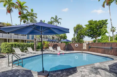 $190,000 | 1901 North Andrews Avenue, Unit 100, Wilton Manors, FL 33311