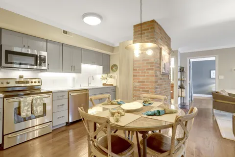 $439,900 | 2230 George C Marshall Drive, Unit 305, Falls Church, VA 22043