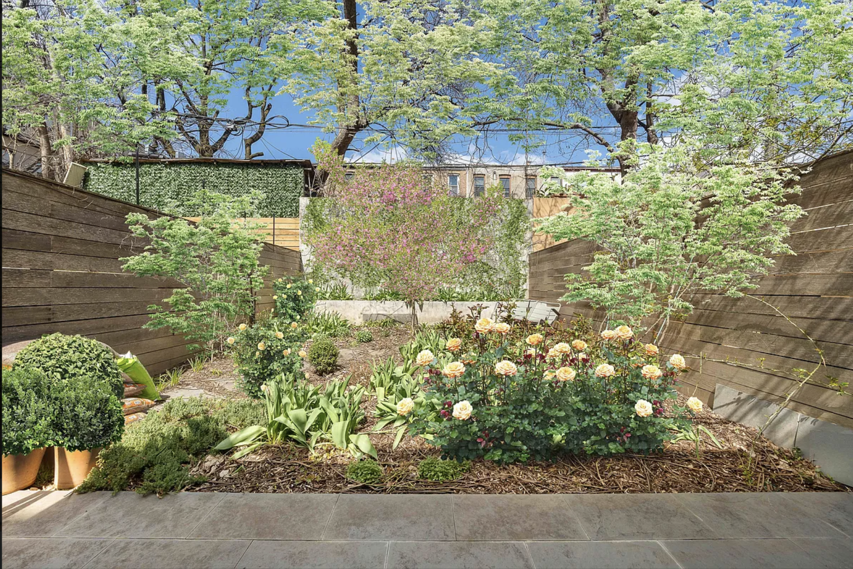 435 Putnam Avenue, Unit GARDEN Brooklyn, NY 11221 - Photo 9 of 11 a view of fountain in middle of the house