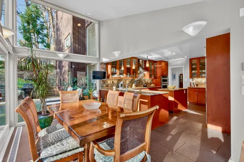 $2,800,000 | 5196 27th Street Northwest, Washington, DC 20008