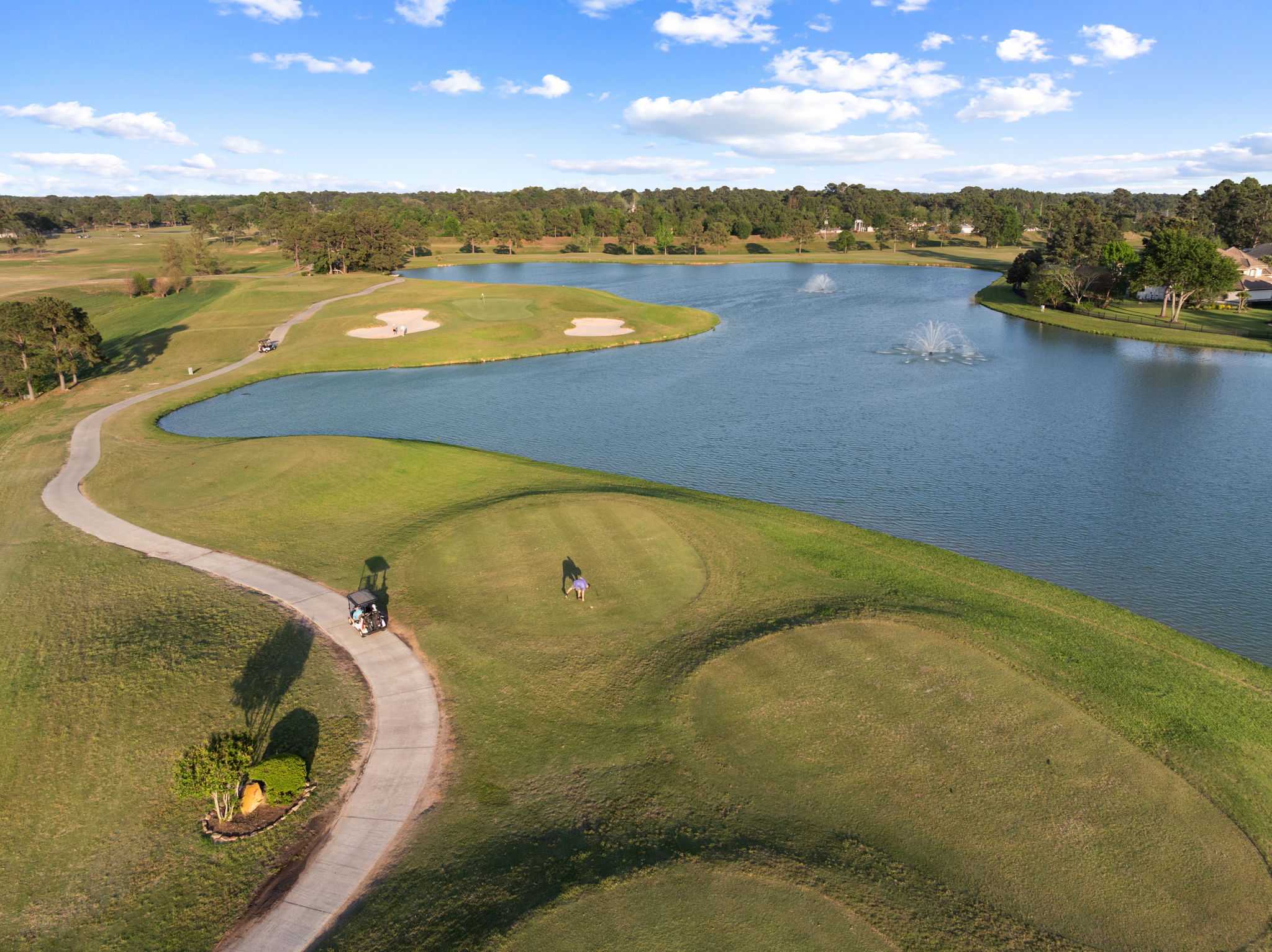 82 Manor Lake Estates Circle Spring, TX 77379 - Photo 46 of 52 a view of an ocean and city