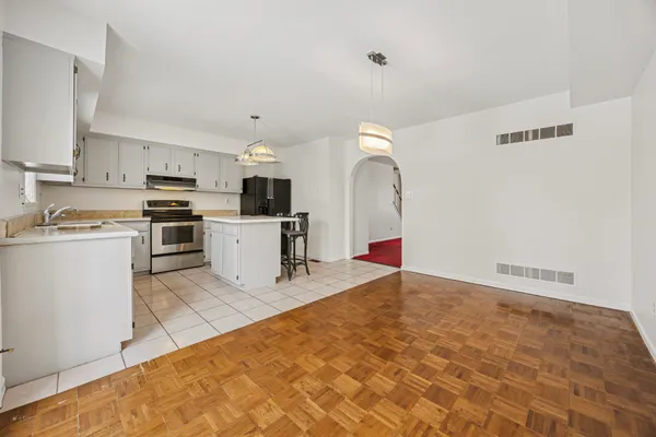 $415,000 | 402 Jean Drive, King of Prussia, PA 19406