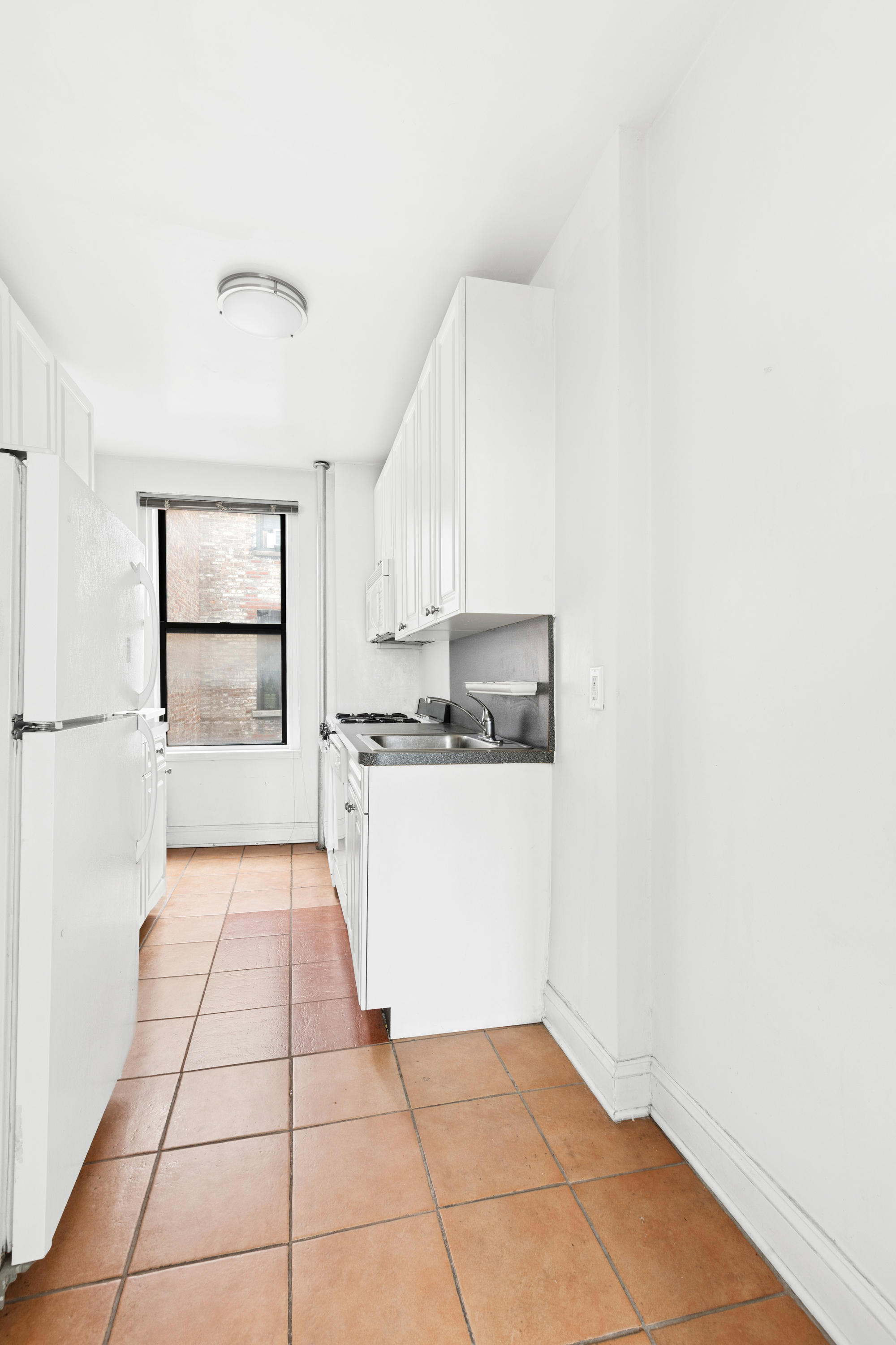 750 Riverside Drive, Unit 4C Manhattan, NY 10031 - Photo 10 of 19 Gallery Image 10