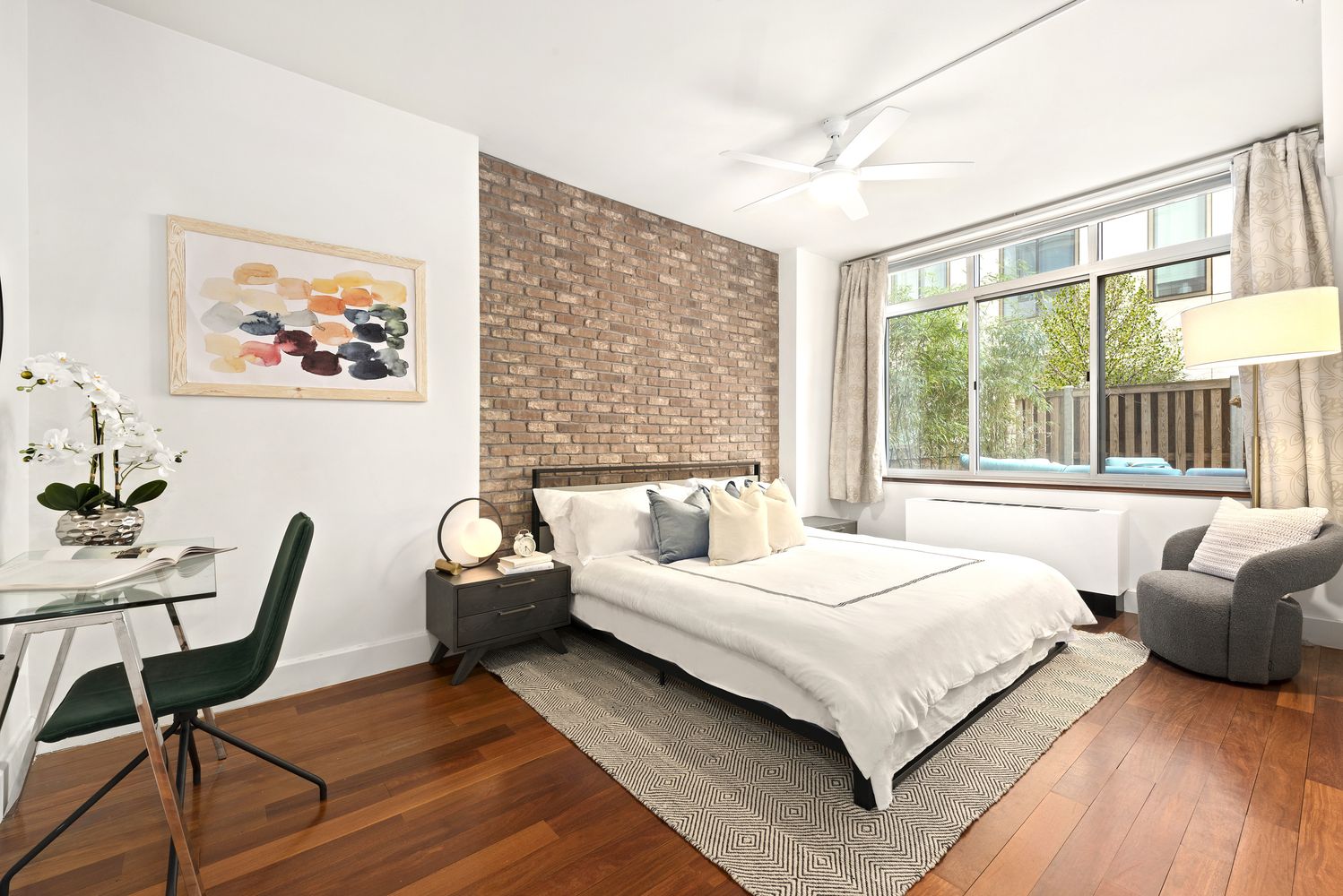 $1,430,000 | 84 Front Street, Unit 2B | DUMBO