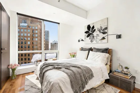 $1,295,000 | 150 Myrtle Avenue, Unit 2706 | Downtown Brooklyn
