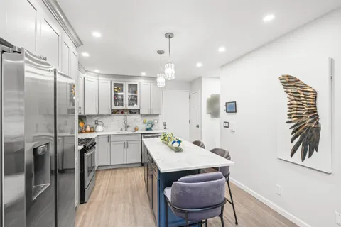 $399,999 | 2 Elmwood Park Drive, Unit 209 | Heartland Village