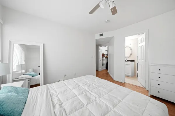 $399,000 | 600 Euclid Avenue, Unit A2, Miami Beach, FL 33139