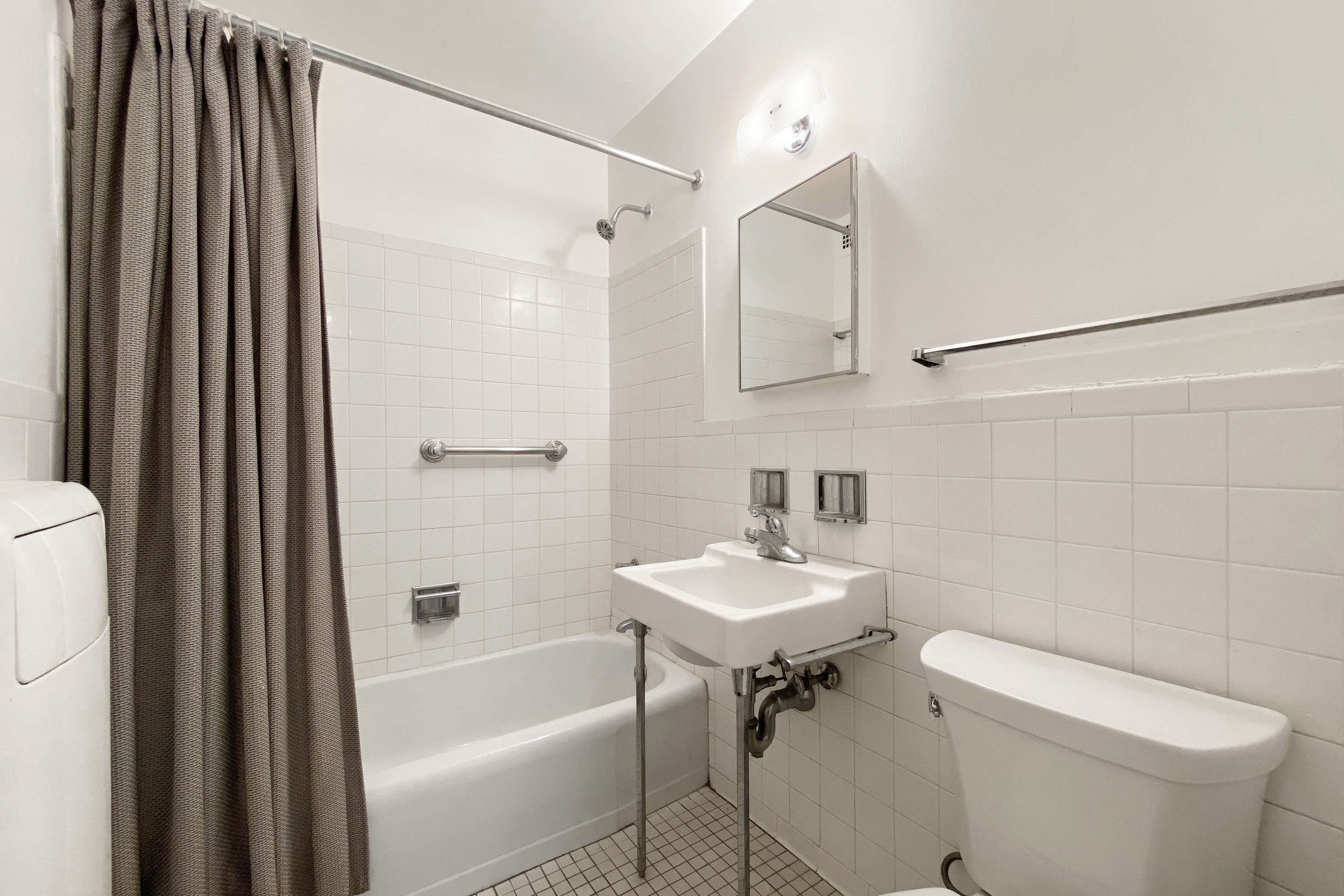 333 East 30th Street, Unit 3H Manhattan, NY 10016 - Photo 5 of 13