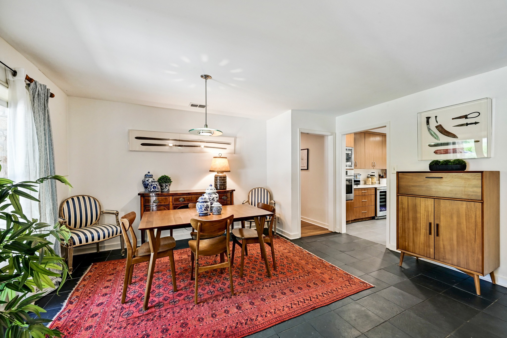 1905 Stoneridge Road Austin, TX 78746 - Photo 4 of 24
