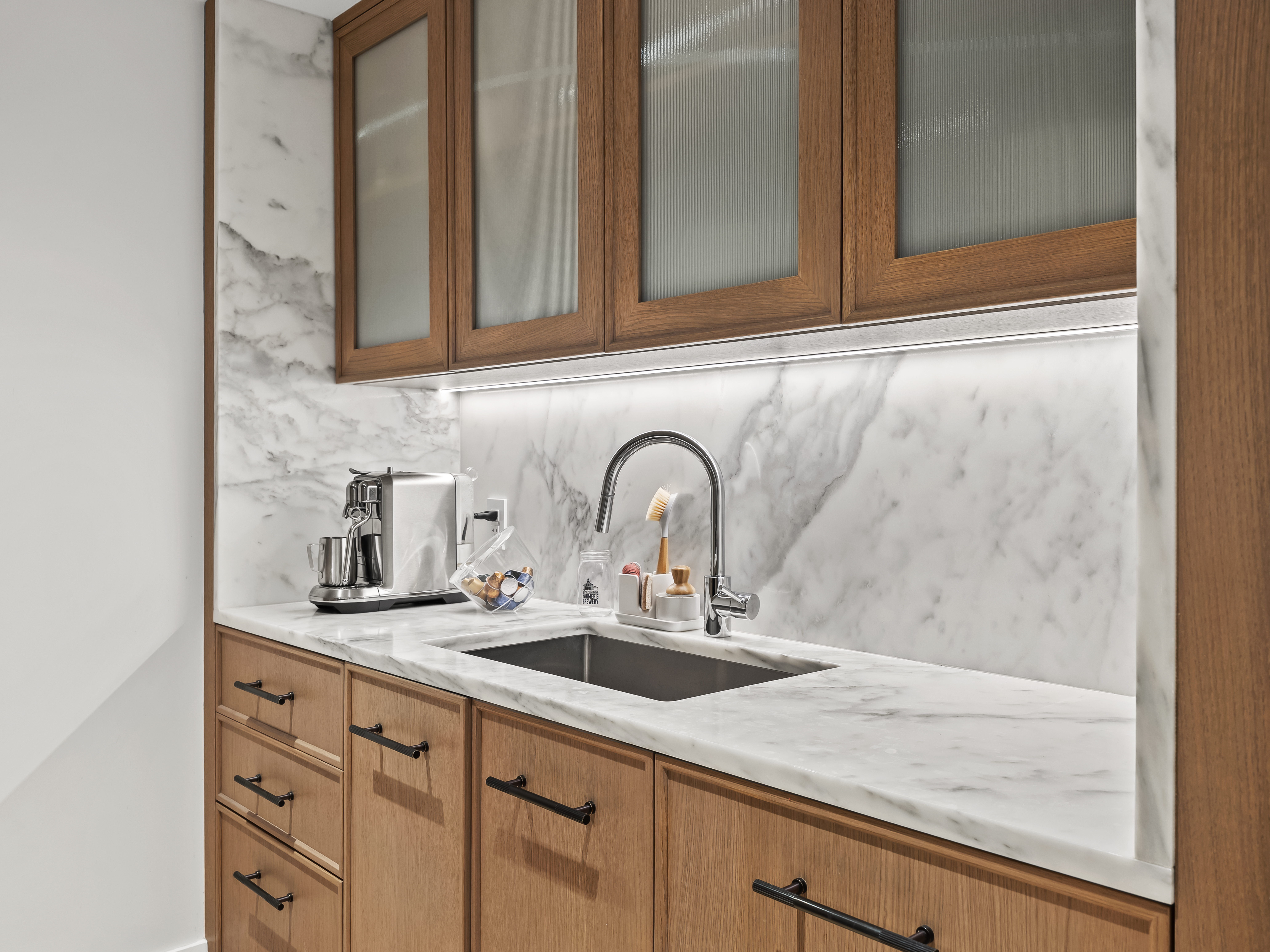 210 Warren Street, Unit 9F Manhattan, NY 10282 - Photo 6 of 12