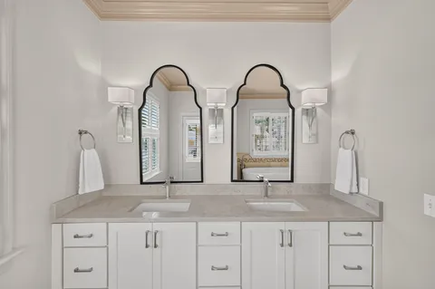 $3,200,000 | 510 Granny White Pike, Brentwood, TN 37027