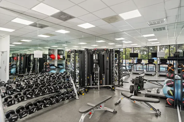 $1,295,000 | 2170 Century Park East, Unit 2107, Los Angeles, CA 90067