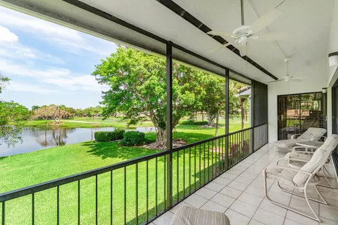$524,900 | 7809 Lakeside Boulevard, Unit G204, Boca Raton, FL 33434