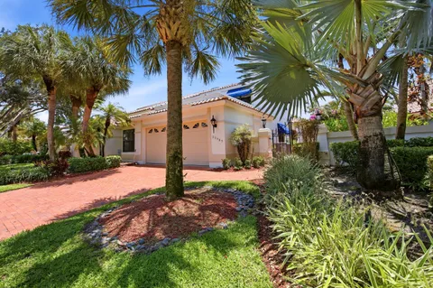 $1,295,000 | 22583 Caravelle Circle, Boca Raton, FL 33433