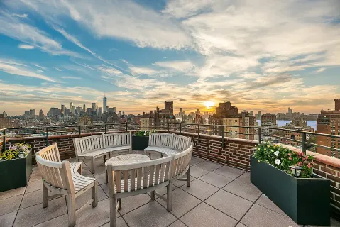 $1,695,000 | 31 Jane Street, Unit 16G | West Village