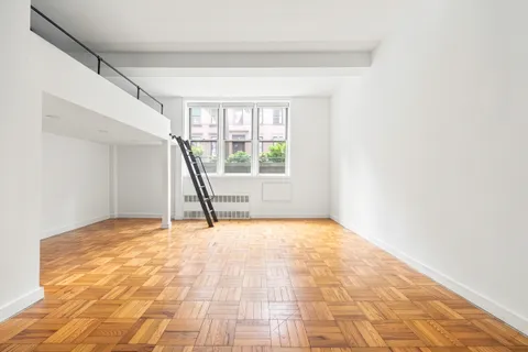 $399,000 | 130 Hicks Street, Unit LD | Brooklyn Heights