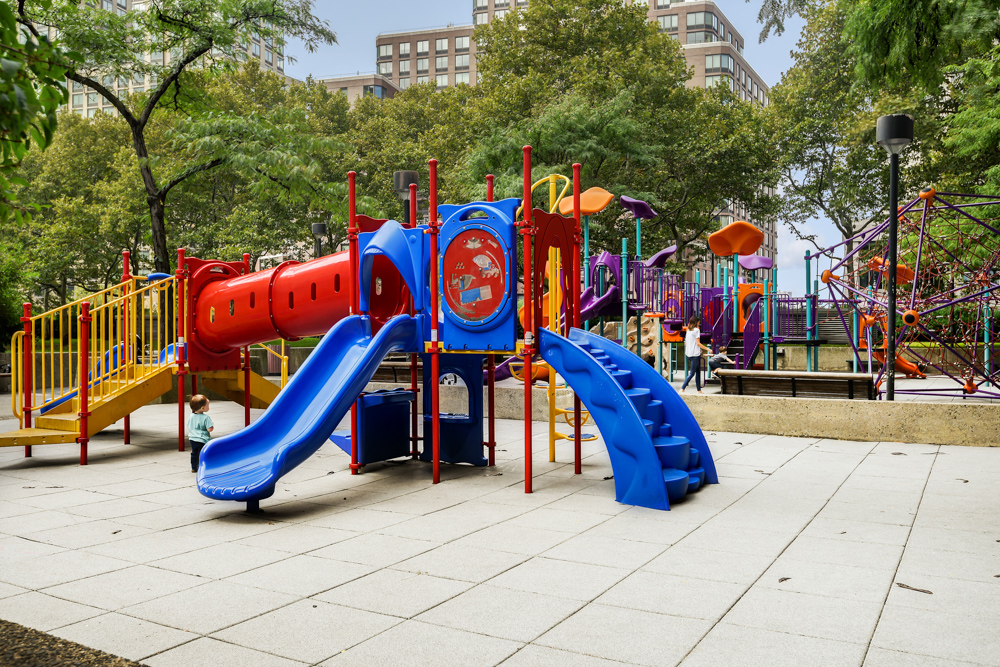 165 West End Avenue, Unit 28J Manhattan, NY 10023 - Photo 10 of 11