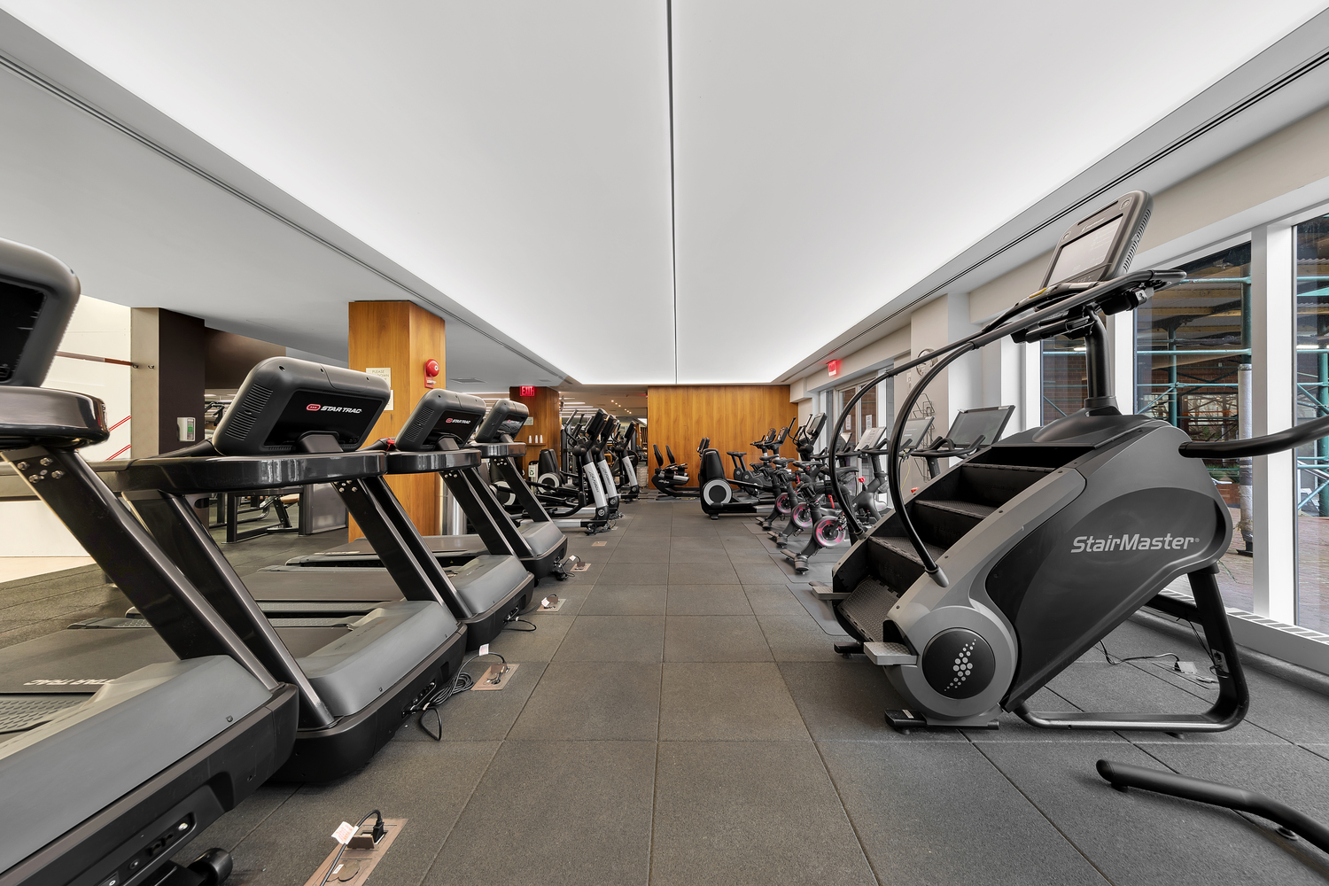 515 East 72nd Street, Unit 36B Manhattan, NY 10021 - Photo 30 of 36 a view of a room with gym equipment