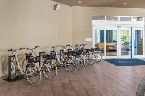 $501,900 | 551 North Fort Lauderdale Beach Boulevard, Unit R1904, Fort Lauderdale, FL 33304