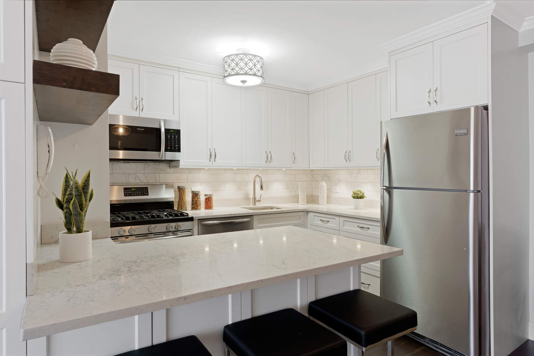 130 East 18th Street, Unit 7N Manhattan, NY 10003 - Photo 6 of 12