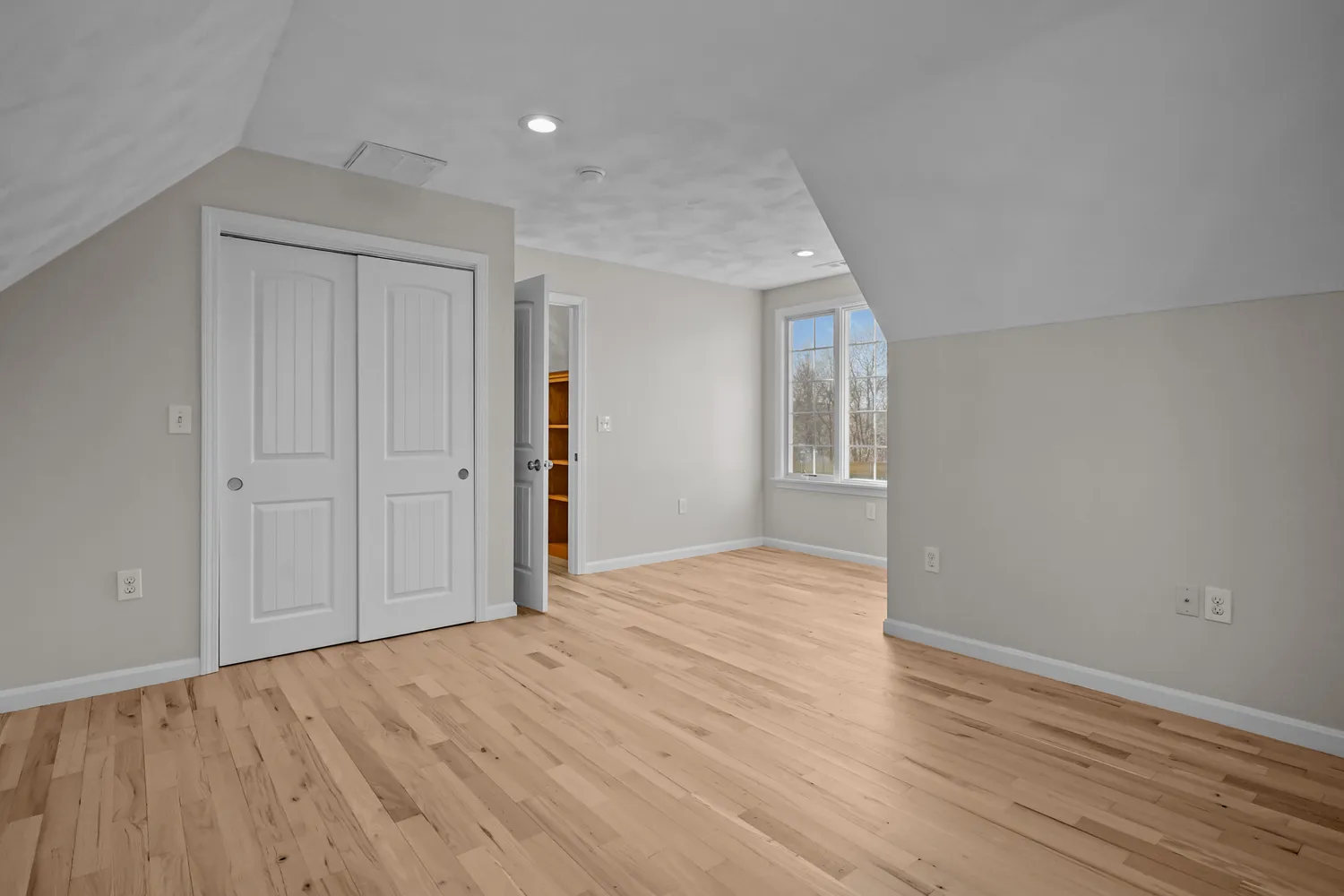 $819,900 | 37 Holden Street, Coventry, RI 02816