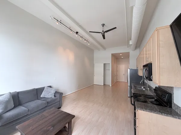 $499,000 | 175 South Lake Avenue, Unit 406, Pasadena, CA 91101