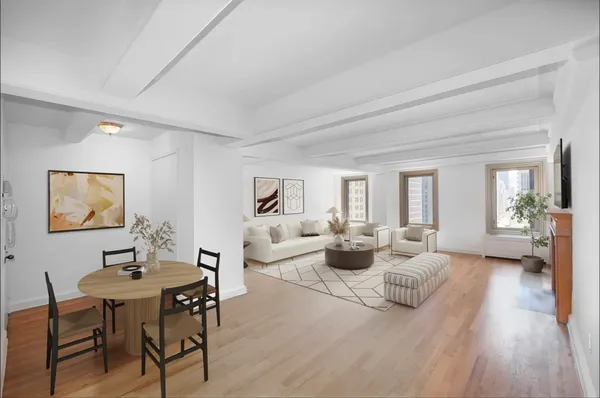 $8,895 | 101 West 55th Street, Unit 711 | Midtown Central