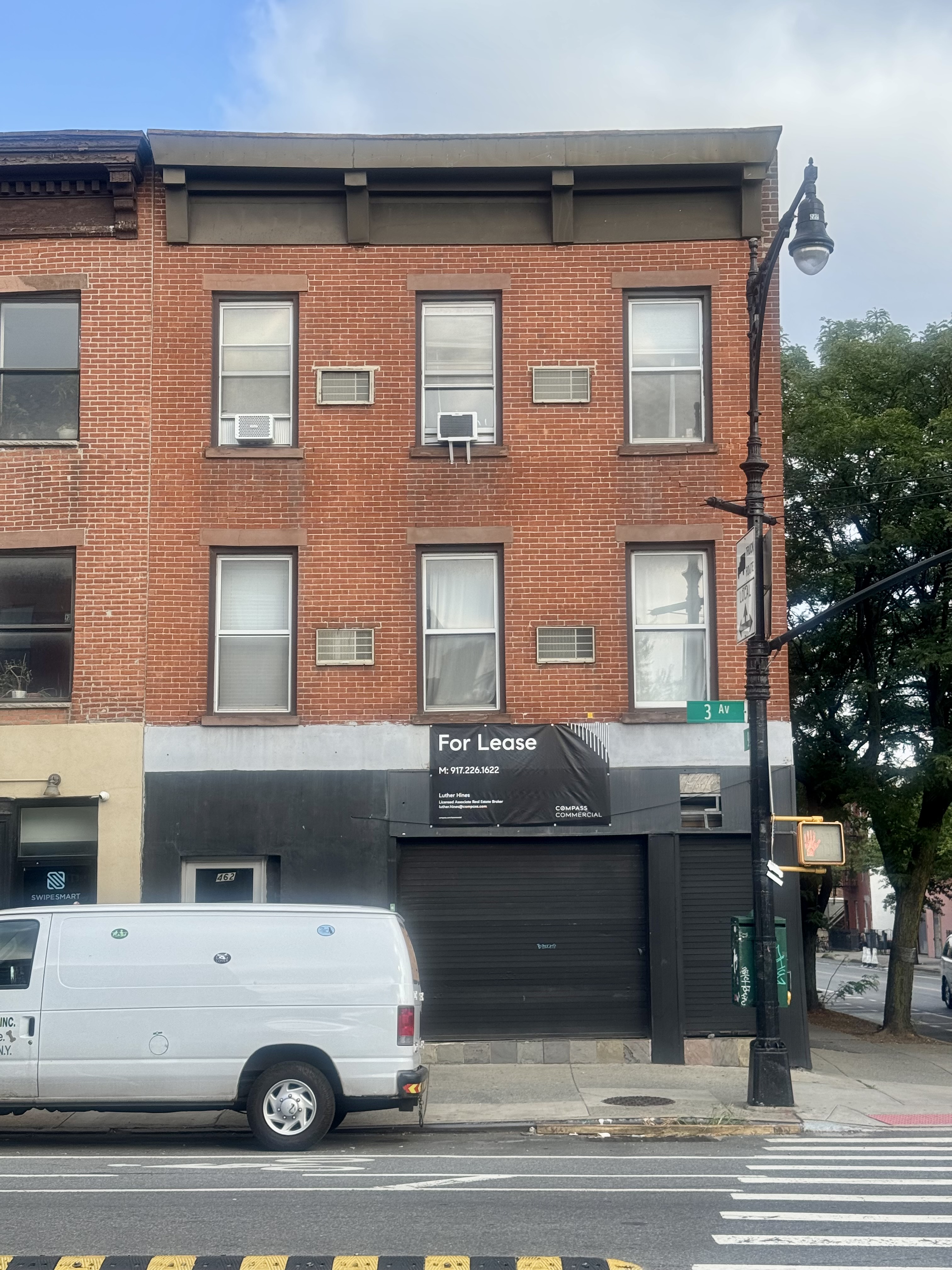 a car parked in front of a building