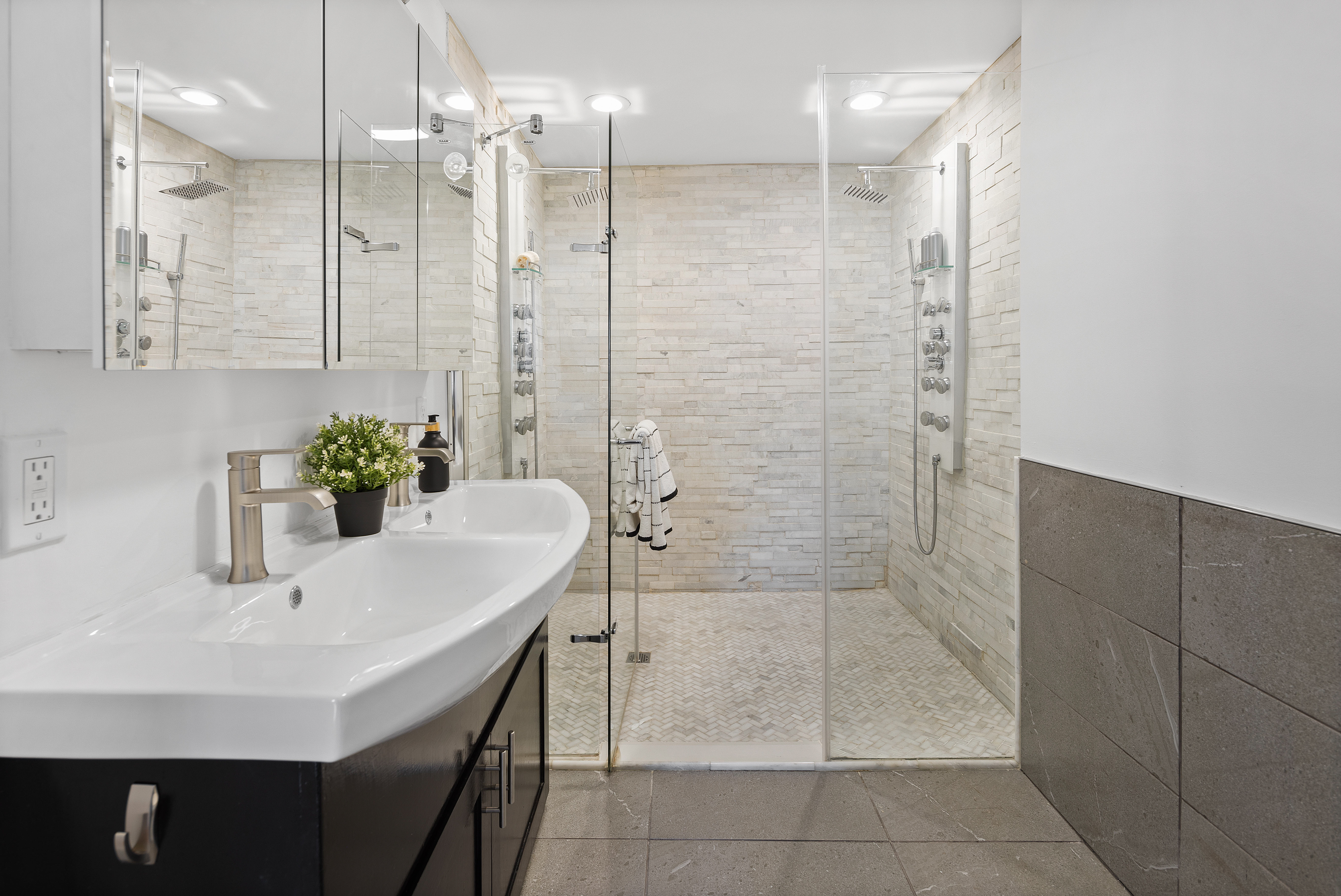 34 R Marcella Street Roxbury, MA 02119 - Photo 17 of 27