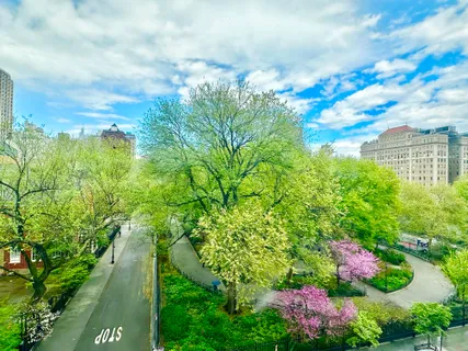 $665,000 | 230 East 15th Street, Unit 6C | Gramercy