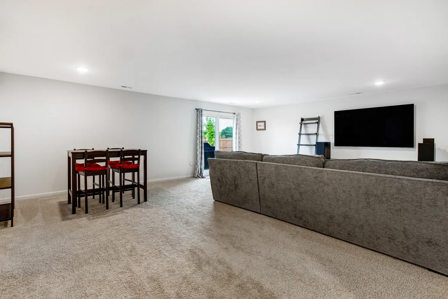 $440,000 | 213 Dell Vw Drive, Arnold, MO 63010