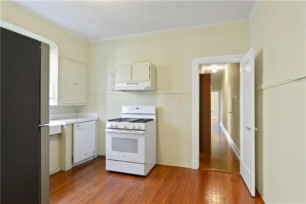 1549 Crete Street New Orleans, LA 70119 - Photo 8 of 22