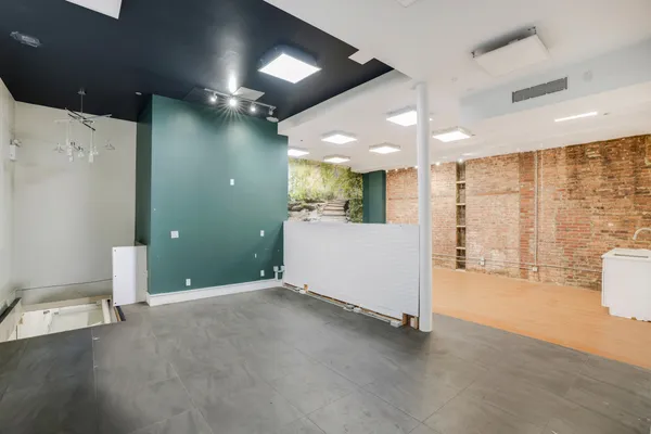 $3,500 | 535 DeKalb Avenue, Unit 1A | Bedford-Stuyvesant