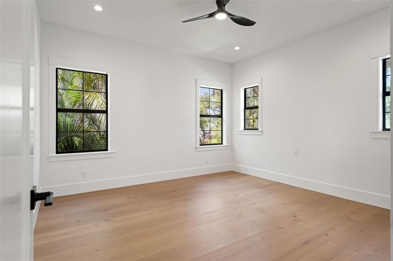 $4,200,000 | 804 Idlewood Drive, Tampa, FL 33609