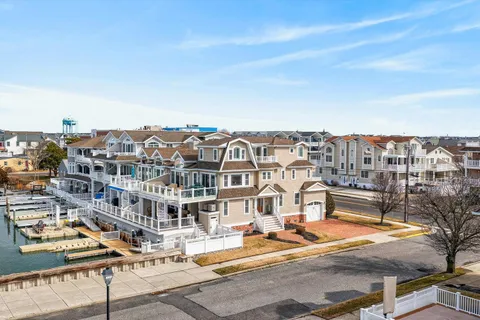 $3,695,000 | 4616 Park Sea Isle, Unit SOUTH, Sea Isle City, NJ 08243