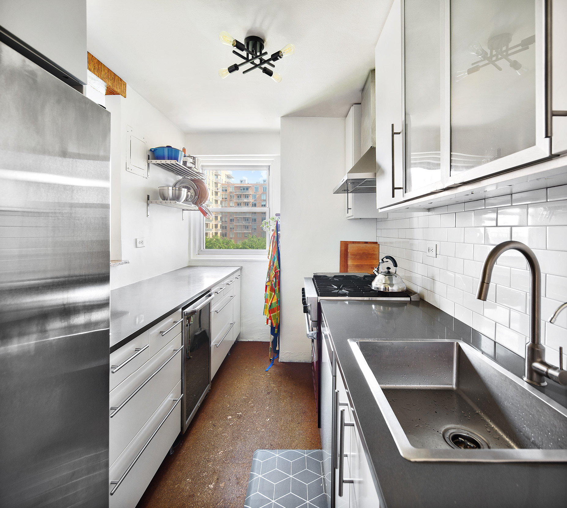 175 Willoughby Street, Unit 8K Brooklyn, NY 11201 - Photo 2 of 17