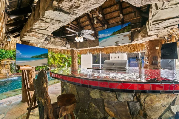 $849,000 | 7685 Northwest 61st Terrace, Parkland, FL 33067