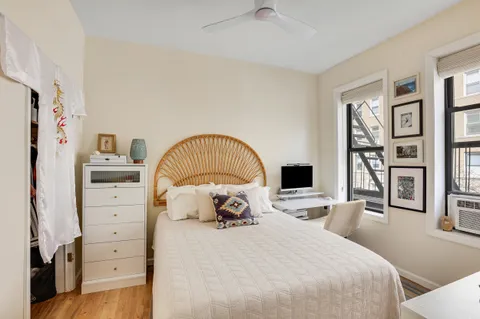 $649,000 | 242 West 104th Street, Unit 4EF | Upper West Side