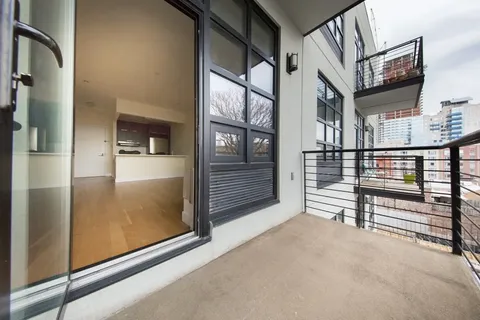 $4,800 | 65 North 6th Street, Unit 5G | Williamsburg