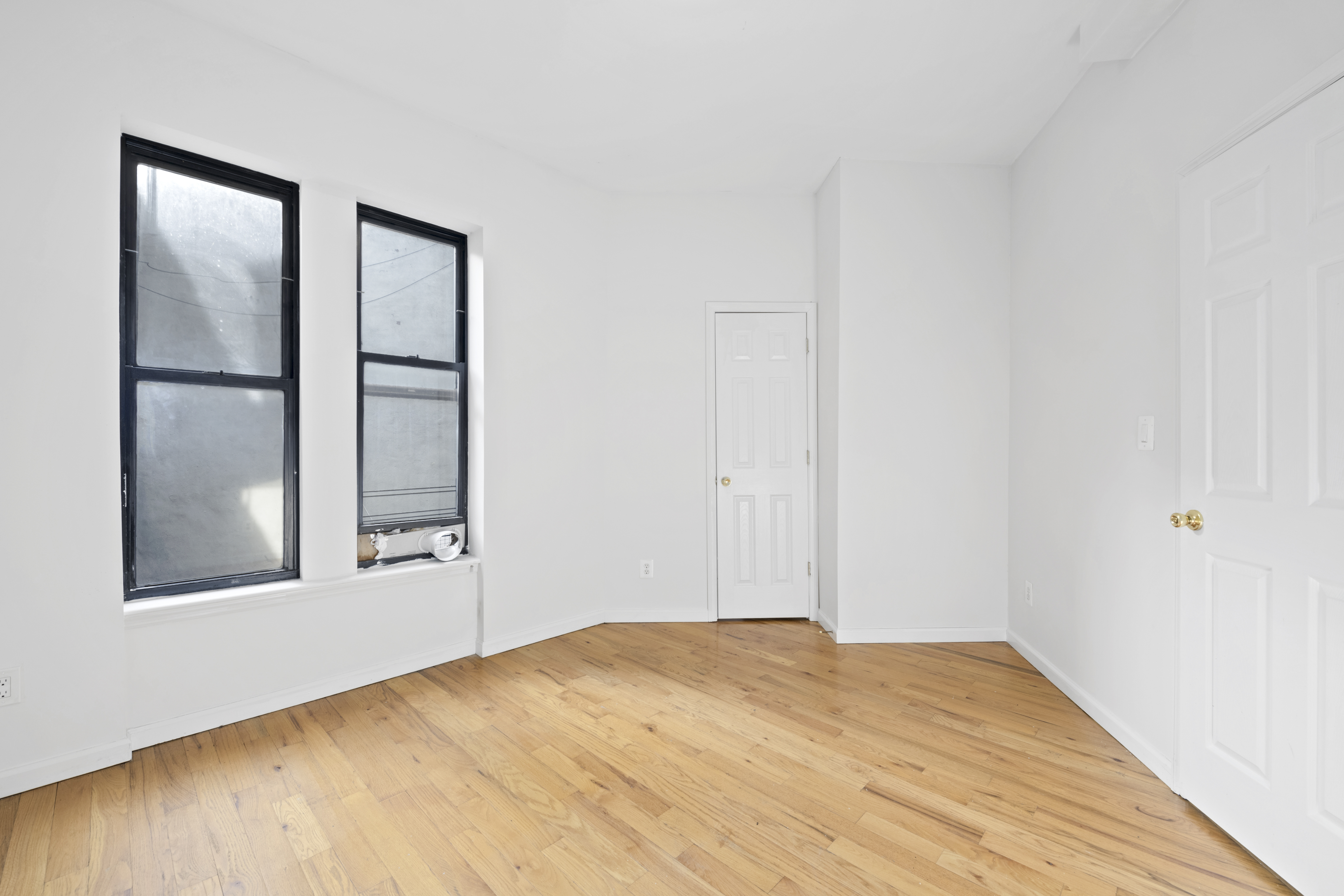 1254 Broadway, Unit 4 Brooklyn, NY 11221 - Photo 5 of 11