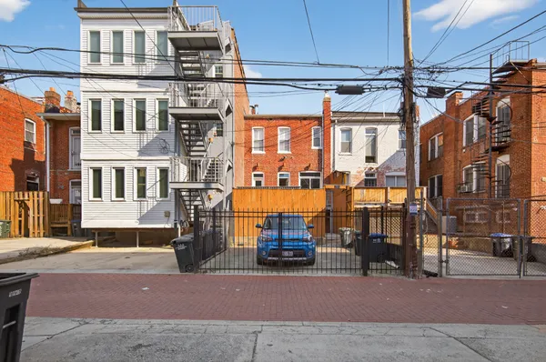 $1,200,000 | 1752 Willard Street Northwest, Washington, DC 20009