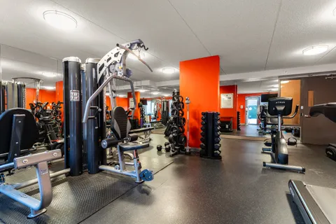 $800,000 | 68 Bradhurst Avenue, Unit 8R | Central Harlem