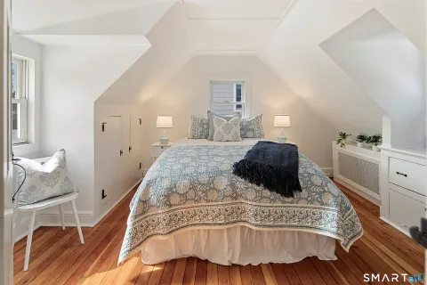 $2,995,000 | 9 Point O Woods Road South, Darien, CT 06820