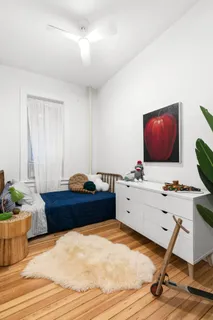 $1,250,000 | 210 West 21st Street, Unit 2FW | Chelsea