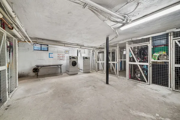 $326,999 | 6602 10th Street, Unit A1, Alexandria, VA 22307