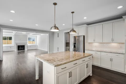 $2,350,000 | 6447 Tucker Avenue, McLean, VA 22101